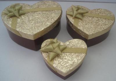 China Heart shape gift box set for sale