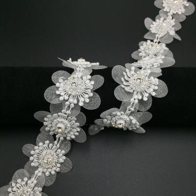 China New Sustainable Cotton Ribbon Rhinestone Flower Shape Tulle Lace Trims for sale