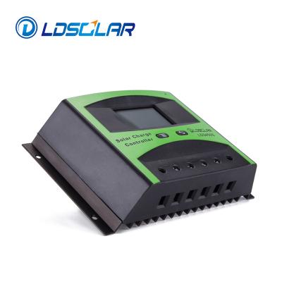 China Charger Controller 50A CHARGE CONTROLLER SOLAR REGULATOR FOR 12V BATTERIES AND SOLAR PANELS UP TO 1700W for sale