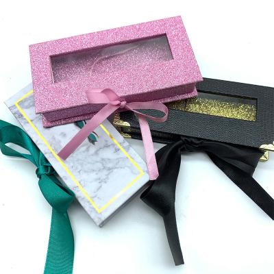 China Natural Soft Square Box 25MM Mink Lashes 3D Mink Eyelashes Luxury Eyelash Packaging for sale