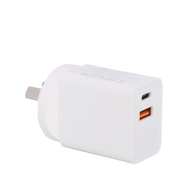 China UniversalÂ   33W USB Type C PD Charger EU Plug For iPhone 11 12 13 Pro Max Xiaomi Notebook 2 Ports Power Bank Fast Charging for sale