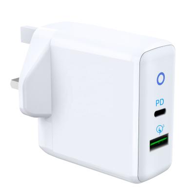 China QC3.0 45W 18W USB Dual Port Type C PD Quick Charger QC3.0 Travel Charger For Smartphones Fast Charging for sale