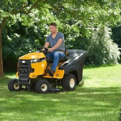 China Restaurant Uwant Crawler Lawn Mower for sale