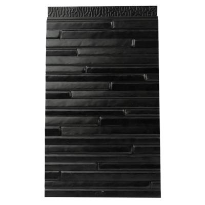 China Revestimiento de metal con patrón de piedra de imitación de panel sándwich de PU decorativo de color negro 16 mm en venta