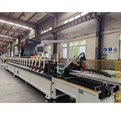 Cina 41*21/41/62/82mm Multi Dimensioni Regolabile Acciaio Galvanizzato Uni Strut Channel Roll Forming Machine in vendita