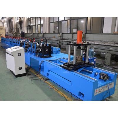 China Rollo vertical del estante Gcr15 que forma la máquina hidráulica para el estante del almacenamiento en venta