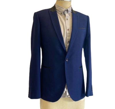 China Wrinkle resistant simple and generous gentleman solid color men's regular blazer suit for sale