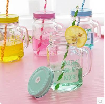 China Hot Selling Eco-friendly Wholesale 16oz Glass Mason Jar With Metal Lid And Straw for sale