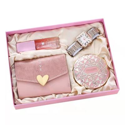 China Customized Design Waterproof Logo Perfume +Watch+Makeup Mirror+Wallet With Pink Heart Gift Packaging Box Set Gift Box for sale