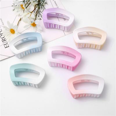 China Fashion Direct Hair Accessories 9.7cm Large Hair Accessories Factory Supply 9.7cm Girl Claw Non-Slip Hairpin for sale