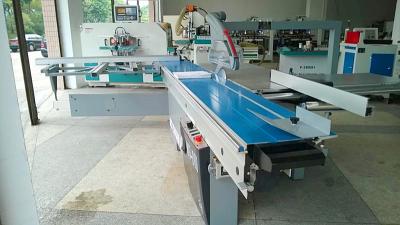 China High Precision Timber Woodworking Machinery , Wood Table Saw With 2 Saw Blades for sale