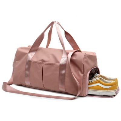 China Waterproof Women Sport Luggage Travel Bag With Shoe Compartment for sale