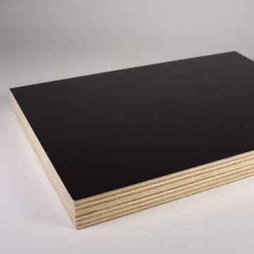 China Modern Plastic Plywood Sheet 18mm Film Faced Plywood For Concrete And Construction Formwork for sale