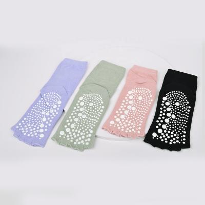 China Hot Selling Anti-slip Rubber Single Finger Socks Indoor Yoga Cotton Socks Five Finger Socks for sale