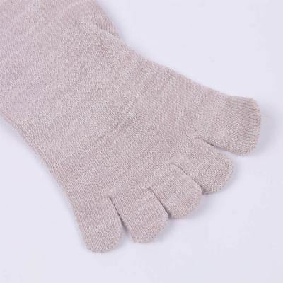 China Factory Wholesale QUICK DRY Toe Protector Boots Professional Design High Quality Cotton Women Split Toe Socks for sale