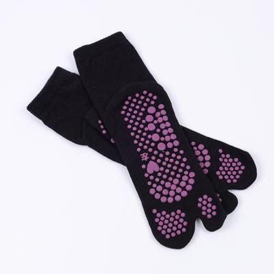 China China factory competitive price China factory competitive price cotton yoga socks custom women soft yoga pilates socks for sale