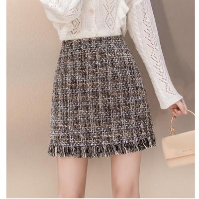 China Women's High Waist Mini Skirt Autumn Winter Vintage Wool Straight Skirt Tassel Plaid Plus Skater for sale