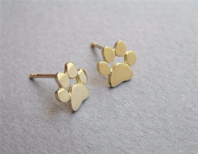 China New Fashion Classic Cute Paw Print Earrings For Women Cat And Dog Paw Stud Earrings for sale