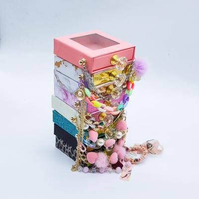 China Hot sale feather metal chain striplashes super soft 3d mink whips box for wick diamond set pink wick box for sale