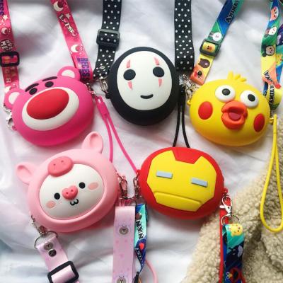 China Fashion 2020 Summer Cute Jelly Bag Cartoon Silicone Shoulder Mini Messenger Bag Mobile Phone Bag for sale