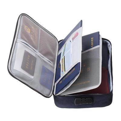 China Viable Factory Customized Toiletry Bag For Men Travel Nylon Shaving Dopp Kit Cosmetic Makeup Bag Organizer for sale