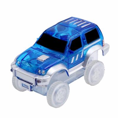 China Custom LED Light Up Cars For Tracks Elektronik Autospielzeug mit blinkenden Lichtern Fancy DIY Toy Cars Kind zu verkaufen