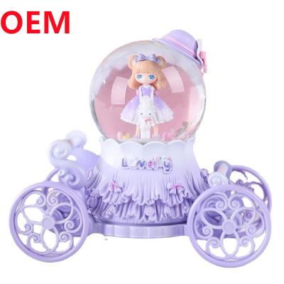 China Custom Polyresin Princess Light Up Water Globe Princess Snow Globe Met Muziekdoos Te koop