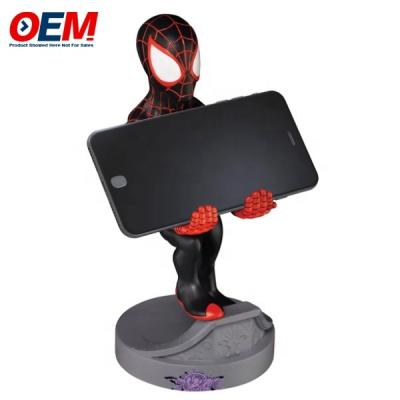 China Spidman mobiele telefoonhouder gemaakt bureau kantoor thuis desktop speelgoed OEM pvc telefoonhouder figuur Te koop