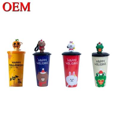 China Passen Sie Ihre eigene PVC 3d Cartoon Figure Cup Plastik 3d Topper Figure Spielzeug zu verkaufen