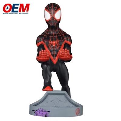 中国 Custom Spiderman Phone Holder Made 18cm High Character Figure Portable Phone Holder Phone Stand 販売のため