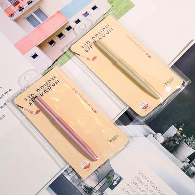 China Hot Selling Flexible Portable Metal Shell Telescopic Lip Brush Flat Brush Factory Makeup Beginner Beauty Tool for sale