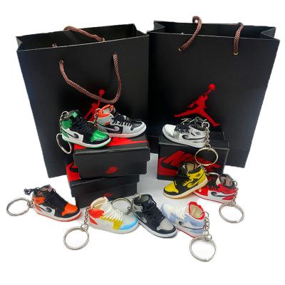 China Promotion gift ni KE DIP SB high shoe chain 3d mini jor Dan sneaker keychains keychains wholesale wholesale for sale