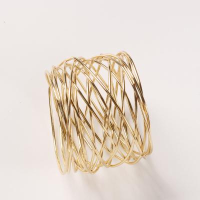 China Hot Stocked Wire Gold Napkins Rings Napkin Holder For Dinner Table Decoration Party And Wedding for sale