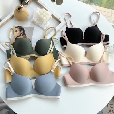 China QUICK DRY Women Lift Up Wireless Gather Sexy Underwear For Women Lift Up Bralette Plain Seamless Ice Bra Lingerie Silk Bra for sale