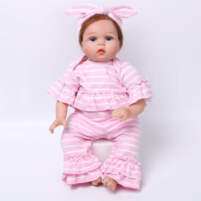 China Silicone Vinyl Handmade Cartoon Toy 55cm Realistic Dolls For Kids Realistic Reborn Doll for sale