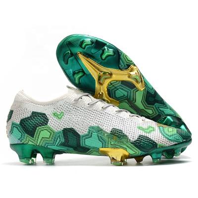 China Fashion\comfortable\durable football boots most popular low moq football shoes low moq football training design OEM shoes popular high quality football shoes for men for sale