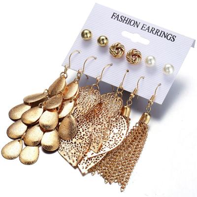 China Trendy Leopard 18k Bling Polynesian Women's Big Earring 2021 6 Pair Baroque Pearl Tassle Earrings Trendy Card Funky for sale