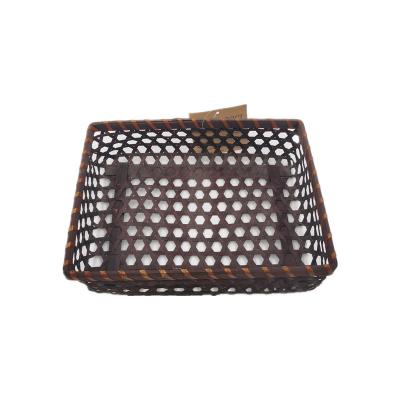 China Sustainable Handmade Fruit Bread Bamboo Woven Tabletop Basket Pierced for sale