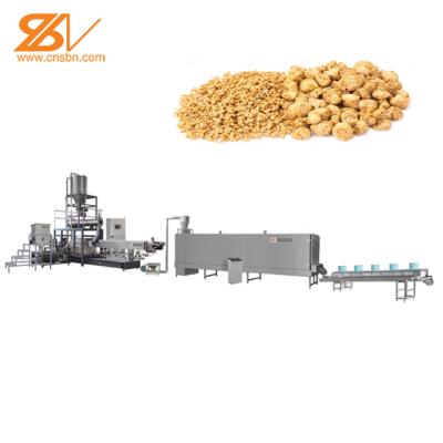 China Textured Soybean Chunks Machinery High Fiber Soy Nugget Grind Extruder Making Machine Production Line for sale