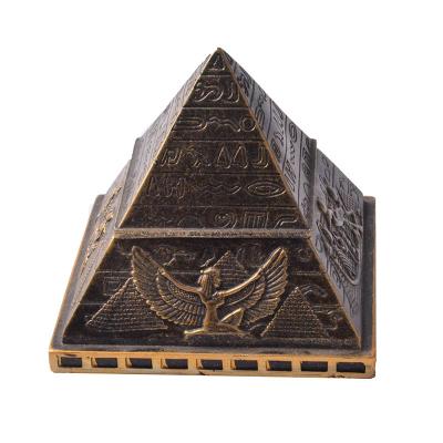 China Europe Customized Resin Vintage Mini Egyptian Pyramid Statue Decor Wholesale Table Decor for sale