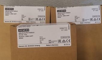 China 6ES7332-8TF01-0AB0 Siemens analoges Bit 24 VDC 350 MA 6W PLC der Ausgabemodul-8 Ertrag-16 zu verkaufen