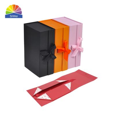 China Recyclable Custom Paper Box Flat Pack Luxury Magnetic Folding Gift Box With Magnet Closure Gift Paper Box for sale