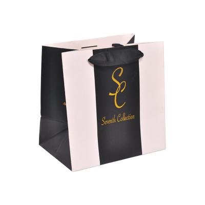 China Recyclable Wholesale Custom Chandelier Wedding Gift Handlrr Craft Printing Paper Bags With Drawstring for sale