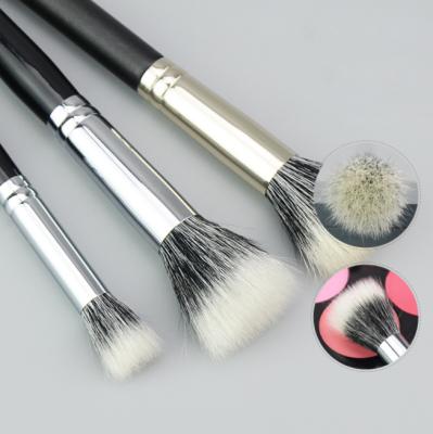 China Fan OEM Goat Hair Contour Makeup Brushes Manufacturers Multiuses Single Makeup Brush Private Label Dotting Brush for sale