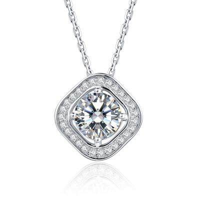 China CLASSIC O17A White Gold Plated 925 Sterling Silver 1ct 6.5mm Moissanite Necklace Jewelry for sale