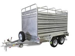 China Galvanized Stock Crate 9x5 Tandem Trailer With Cage For Cattle Transport for sale