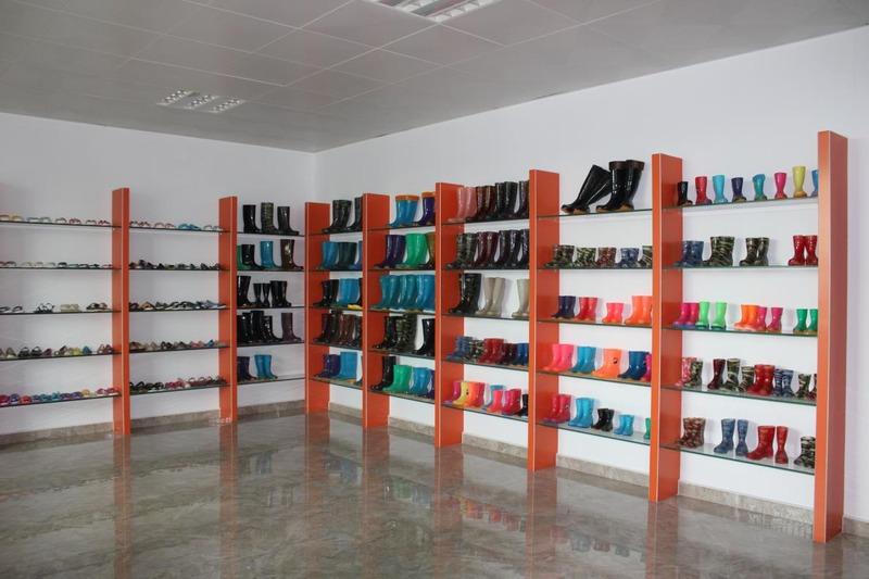 Verified China supplier - Jieyang Airport Zone Yuhu Guzu Shoes Factory