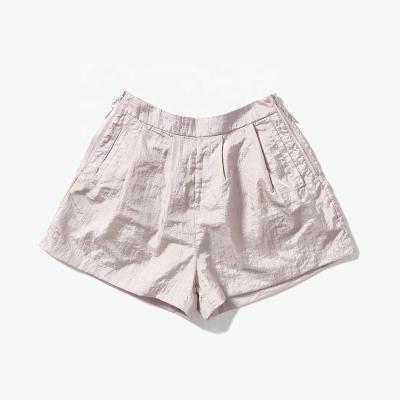 China Breathable Ladies Customized Hot Shorts With Zipper On Both Sides Bare Reflective Shorts With Pleated Shorts for sale