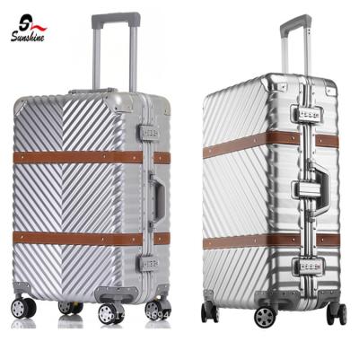 China Handmade Carry Hardside Expandable Suitcase Set Luggage on Travel Trolley Bags for sale