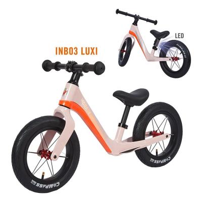 China Innovokids INB03 Deluxe Kids Toys Lightweight Balance Bike Magnesium Alloy Road Microphone Cycling Mini Bike for sale